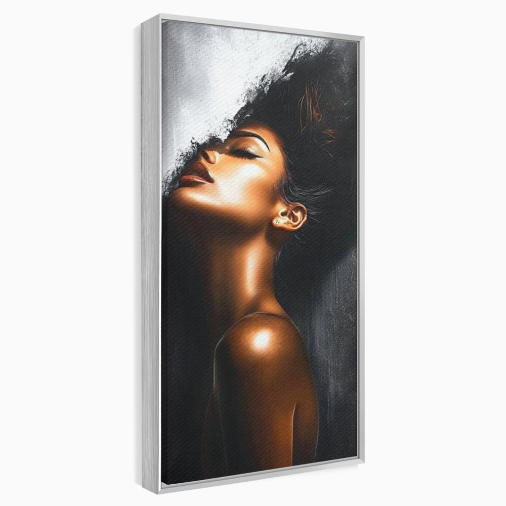 Tablou canvas cu tablou canvas cu portretul unei femei, in rama de aluminiu argintiu